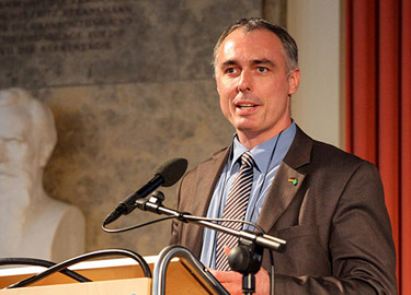 斯文Hoefling